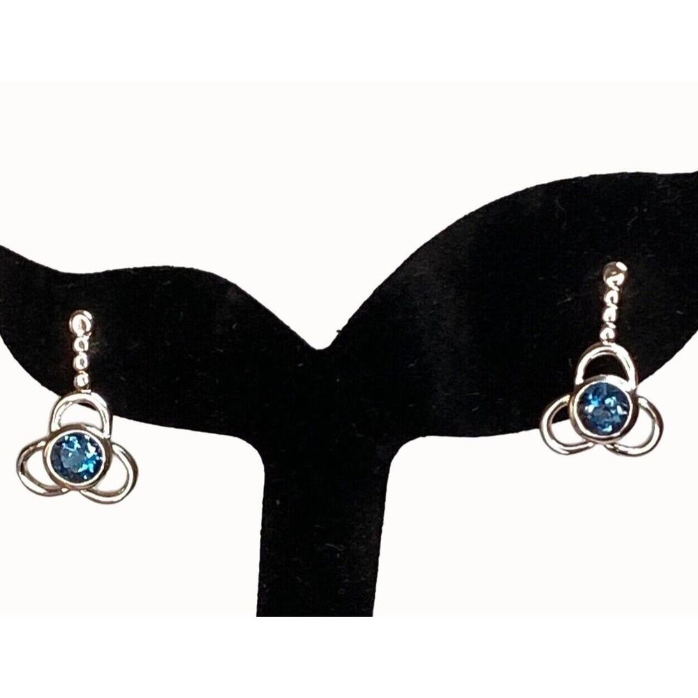 Vintage 925 Sterling Silver Faceted Blue Topaz Center Stone Bezel Set Earring